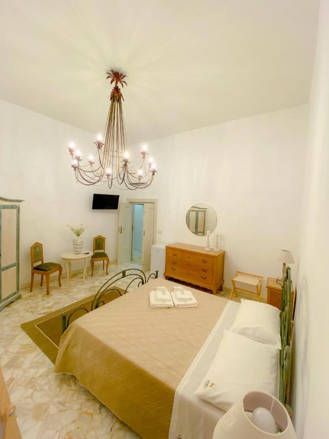 La Casa Di Nonna Sisina Villa Мола ди Бари Екстериор снимка